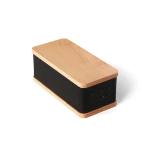 音楽を楽しみ、空間を彩る。木製Bluetoothモバイルスピーカー「MOBILE SPEAKER」