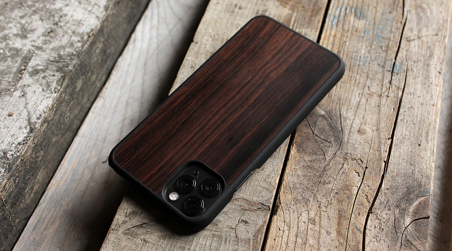 iPhone11用 木製アイフォンケース　黒檀
