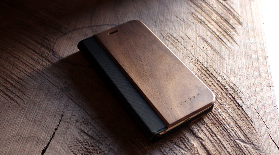 iPhone8/7/6プラス用木製手帳型スマートフォンケース　ウォールナット
