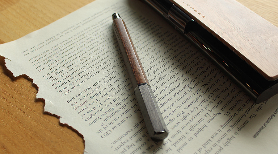銘木をプラスした木製万年筆