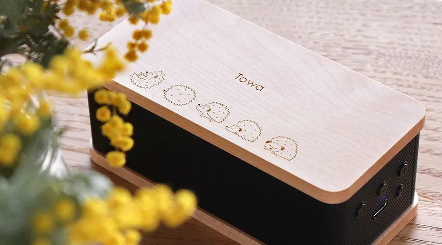 音楽を楽しみ、空間を彩る。木製Bluetoothモバイルスピーカー「MOBILE SPEAKER」