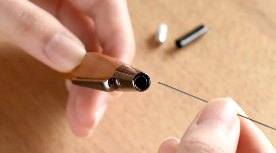 銘木をプラスした木製シャープペンシル